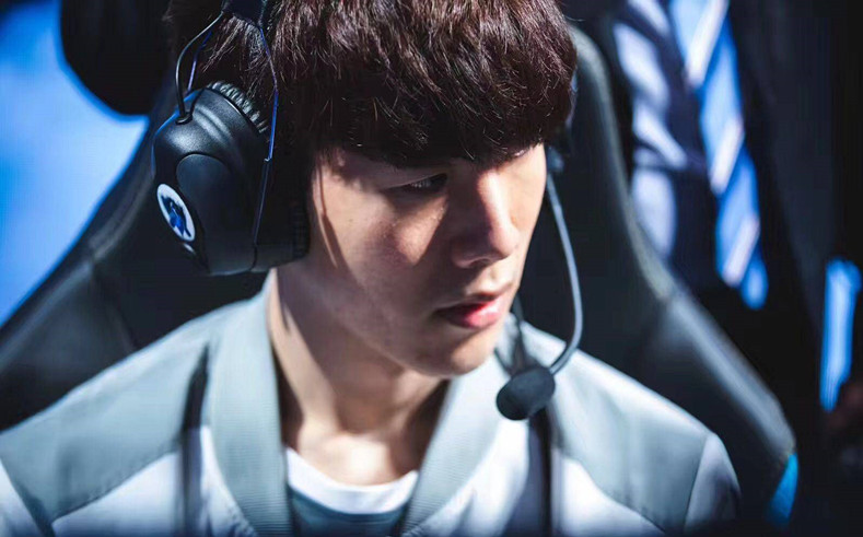 我们必须接 我们必须接